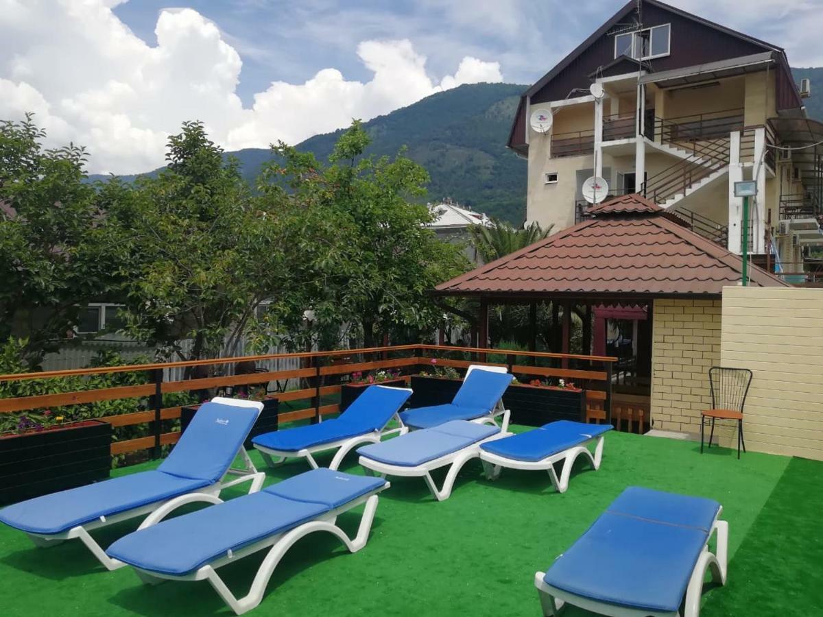غاغرا U Ruslana Guest House المظهر الخارجي الصورة